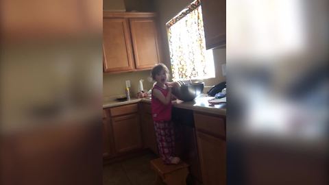 "A Tot Girl Yells at Her Dad to Sing "Let It Go""