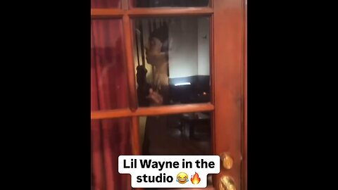 Lil Wayne in the studio cooking