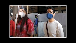 Kiara Advani and Tusshar Kapoor Spotted at the Airport | SpotboyE