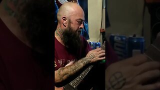 shredding on a 1 string guitar