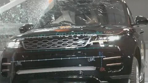 CRASHTEST Audi E-tron vs Range Rover Evoque both ⭐⭐⭐⭐⭐Euro Ncap