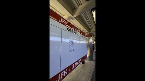 JFK UMASS 🔴Two trains BOSTON Red Line T MBTA