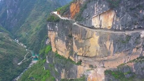 CHINA'S Breathtaking Mountain Road