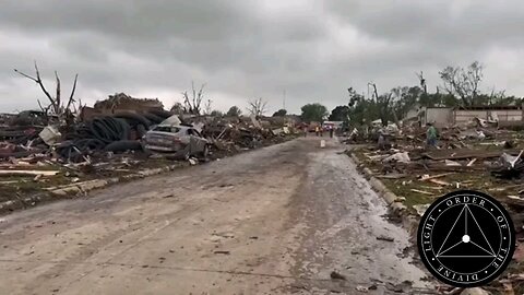 Devastation , Destruction , hits Iowa hard ! Please join me in sending out prayers for Iowa