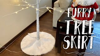 Plush Furry White Christmas Tree Shirt by Konsait Review