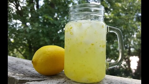 Homemade Lemonade - Easy Fresh Squeezed - No Cook - The Hillbilly Kitchen