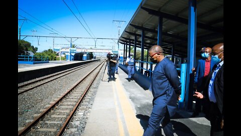 Mbalula bemoans vandalism while conducting Prasa oversight visit