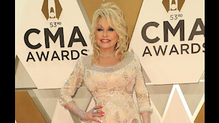 Dolly Parton reveals her top three weaknesses: 'men, sex and food'
