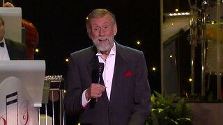 Ray Stevens - "All The Way" (Live at the CabaRay)