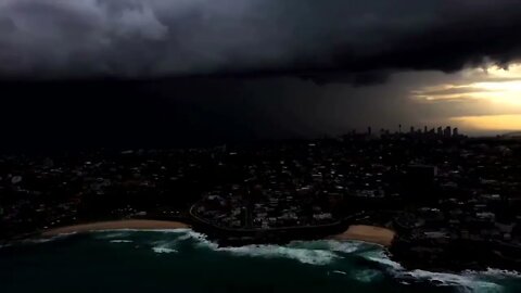 Spectacular Views Of Rolling Plateau Cloud Near Sydney Australia