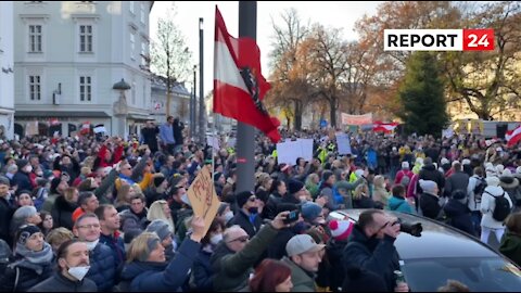 10.000 Menschen demonstrieren für Grund- und Freiheitsrechte in Linz