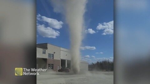 Angry vortex storms its way through Quebec parking lot