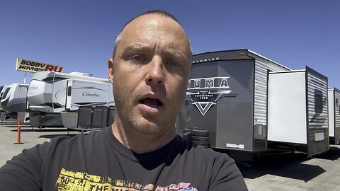 HUGE living room and Washer/Dryer in this travel trailer