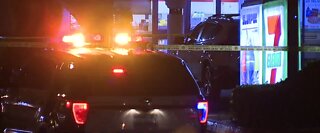 Vegas police investigate homicide outside west valley 7-Eleven