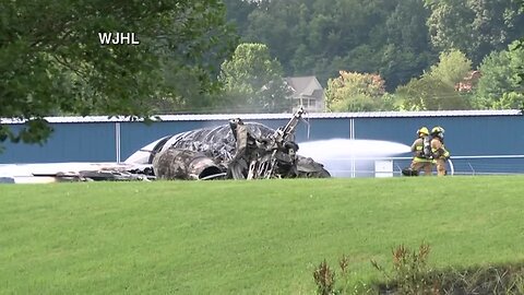 Dale Earnhardt Jr., his wife involved in East Tennessee plane crash