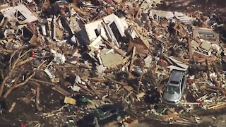 3 dead, 10 injured as North Carolina tornado levels homes