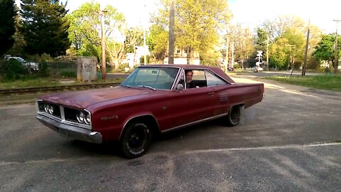 1966 Dodge Coronet 500 parked for 29 years revival