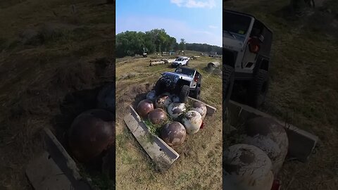 Jeep Steel Balls Obstacle