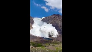 Incredible footage captured by tourists. Avalanche from the Tian Shan mountains in Kyrgyzstan