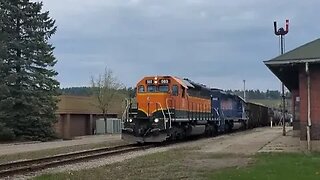 Old Milwaukee Road Passenger Train Depot & Semaphore Signal, Iron Mt, MI #trains | Jason Asselin