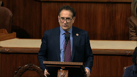 Rep. Andy Levin calls for removal of President Trump