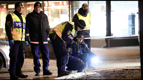 Sweden: Terrorism eyed after ax attack injures 8