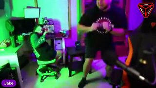 Jake Performs Jump Kick Live! BattleBots Clip From Livestream 10.0 Hydra / Fusion
