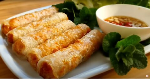 Authentic Vietnamese Pork Spring Rolls Recipe | Crispy and Delicious Chả Giò