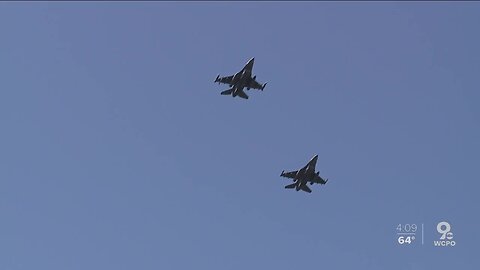 F-16s fly over Cincinnati to salute COVID-19 fighters