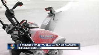 Locals in Port Washington braced for snowfall