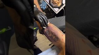 Pereira getting the UFC belt tattooed on his right bicep 💪💪💪 #shorts