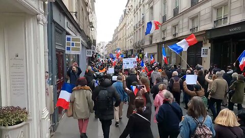 Manifestation Destitution de Macron, nos retraites, nos libertés, 25/03/2023 - Palais Royal Paris -2