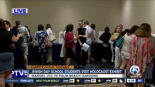 Jewish students visit Holocaust memorial exhibit