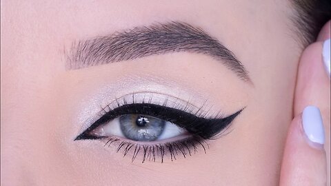 EASY Foxy Eye Makeup Look + Euphoria Inspired Version