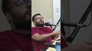 O porque que o cachorro que adotei chama f0d4-s3? #shorts #podcast #viral