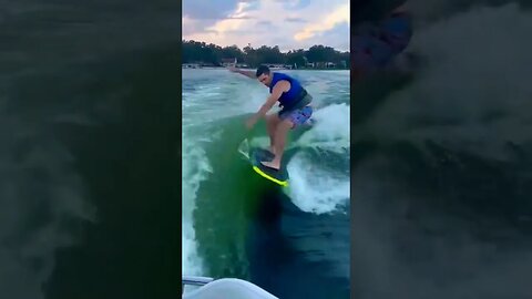 Wakesurfing the All New Regal LS9 Surf