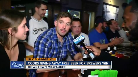Downtown Milwaukee bars giving away free beer for Brewers win
