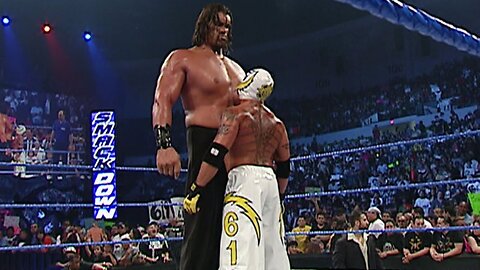 Classic Showdown: Rey Mysterio vs. The Great Khali (SmackDown, May 12, 2006) - Rumble Reels