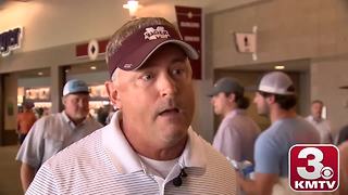 College World Series: Internet goes bananas for Mississippi State superfan