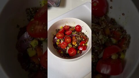 Southwestern red quinoa salad. #snackshealthy #foodshorts