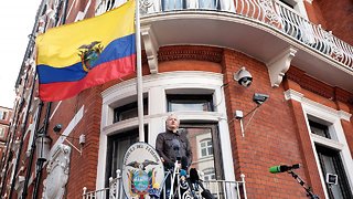 Ecuador Removes Extra Security At Embassy Where Julian Assange Lives