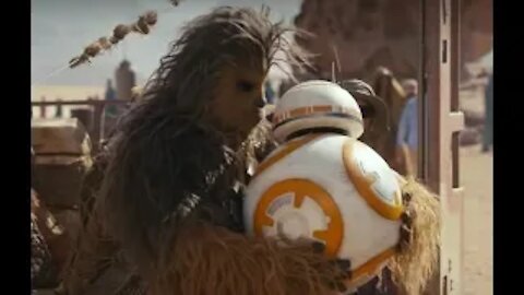 Star Wars: Chewbacca Actor Shares a Message of Peace! (Text Video) "We Are Comics"