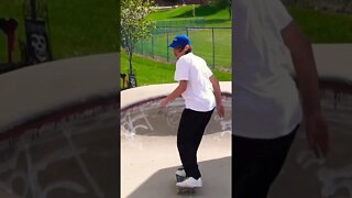 Blunt flip fakie | backside over crook #skateboarding #shorts