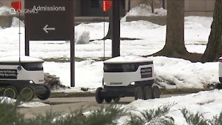 Food delivery robots huge hit on Ohio college campus