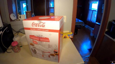 Nostalgia SCM550COKE Coca-Cola Countertop Snow Cone Maker Full Test And Review