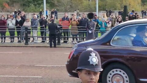 Princess Katherine Arriving at Buckingham Palace South African state visit #katemiddleton