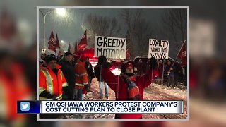 GM Oshawa workers protest company's cost cutting plan to close plant