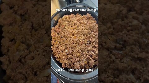 #whatsgrizcooking #fallflavors #autumndelites #kiltedtexan #chili fall smoking pt5