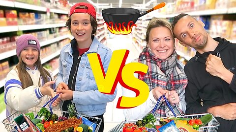 Who can BUY and COOK the best dinner? PARENTS vs KIDS food challenge 🍜 Cook off Ft FAMILY FIZZ