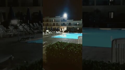 In piscina